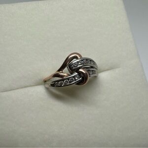 Vintage 10k Rose/White Two Tone Gold Heart Diamond Ring Sz 7.25 Twisted Design